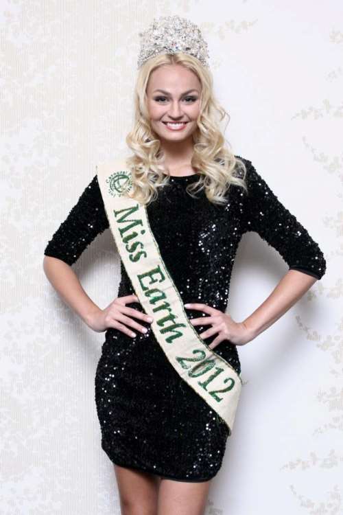 TEREZA FAJKSOVA,  Miss Earth 2012